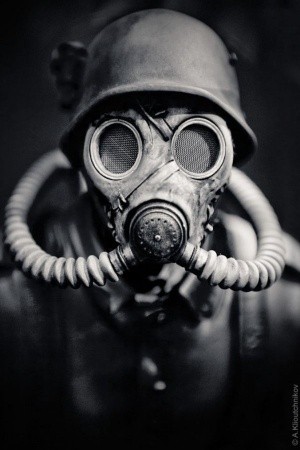 gas mask Manga
